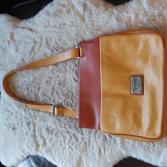 Valentina yellow and tan leather crossbody bag. - Picture 1 of 16
